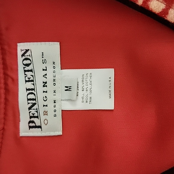 Pendleton  Western Wool Vest Vintage Aztec Native Southwestern Yellowstone - Picture 7 of 7